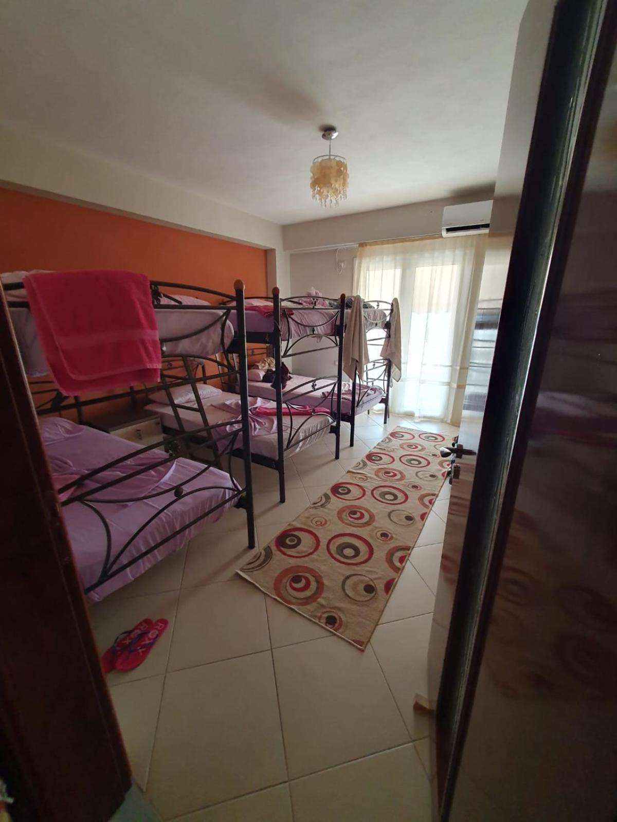 Mona'S Hostel Sarande Luaran gambar