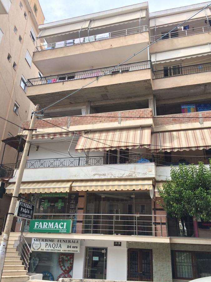 Mona'S Hostel Sarande Luaran gambar
